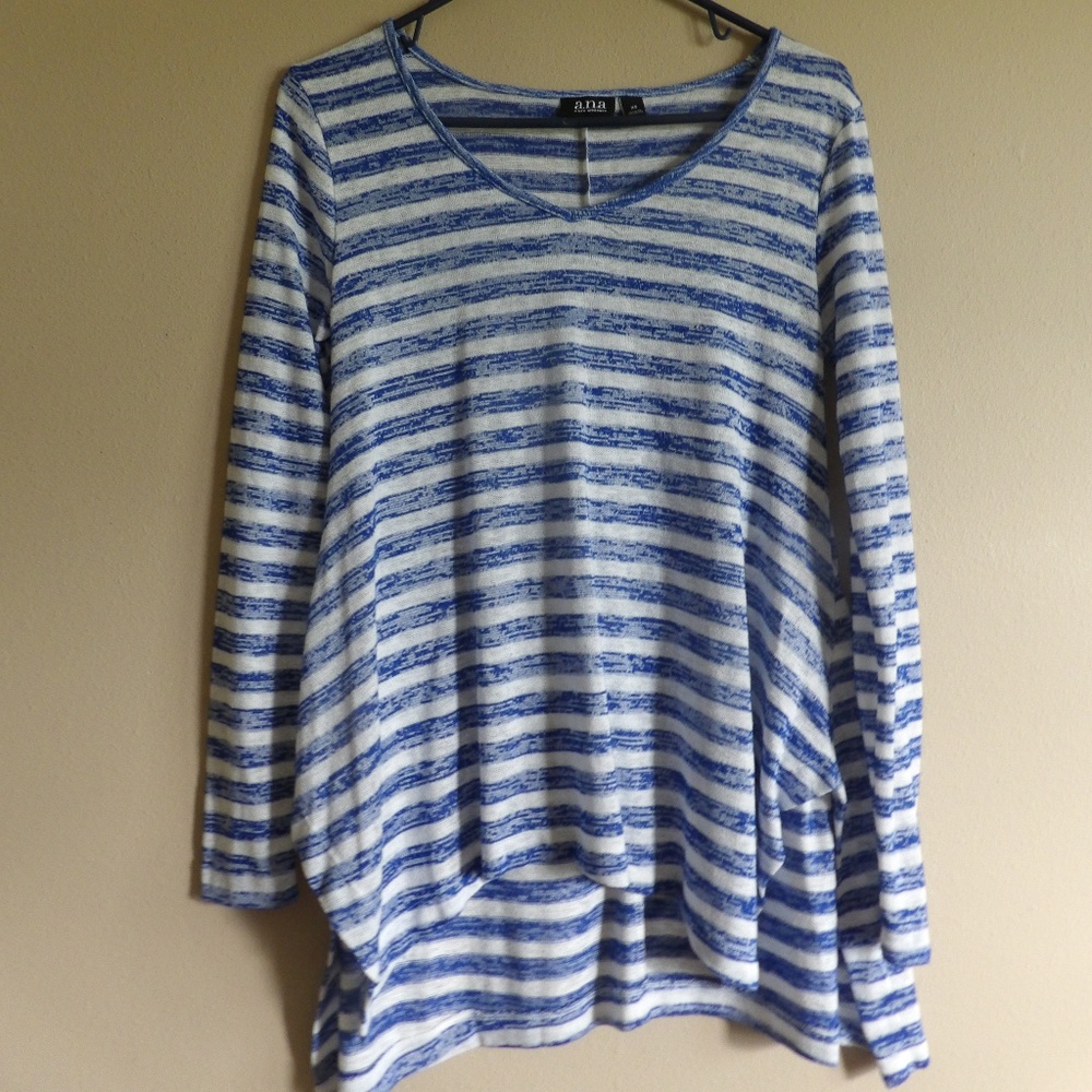 A.n.a High-Low Long Sleeve